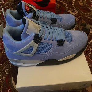 Retro 4 university blue 2021‼️